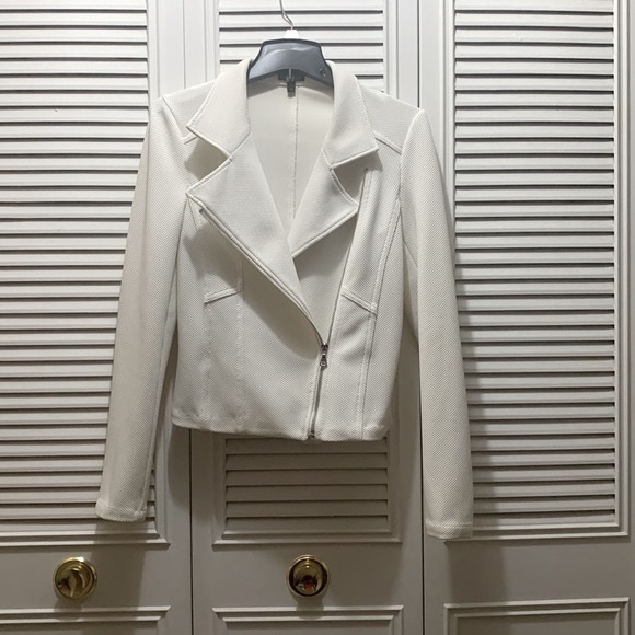 Cream jacket - Picture 2 of 5